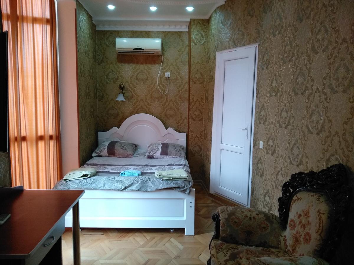 Edemi Hotel Kutaisi Luaran gambar